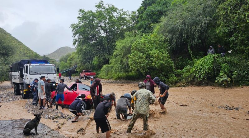 Aplican Plan DN III E en zonas serranas afectadas por lluvias