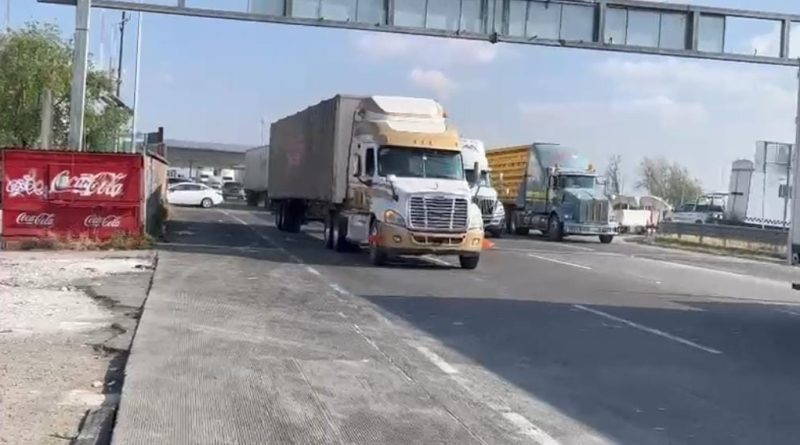 Bloqueo en caseta de Palmillas se sumó a protesta nacional