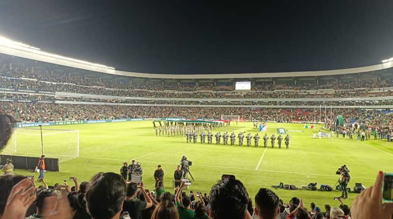 Levanta la mano Querétaro para ser sede alterna mundialista