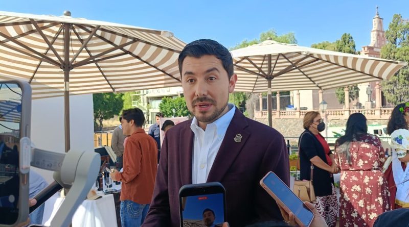 Gestionan en Tequisquiapan donación de terreno para hospital del IMSS